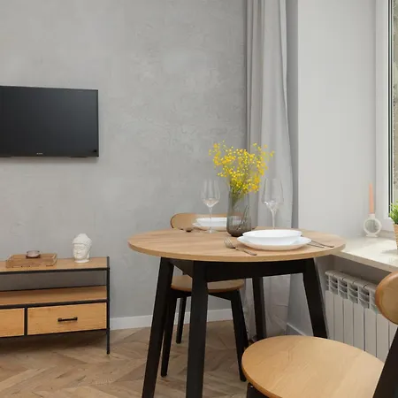 Appartamento Twilight For 3 Guests Wola By Renters *