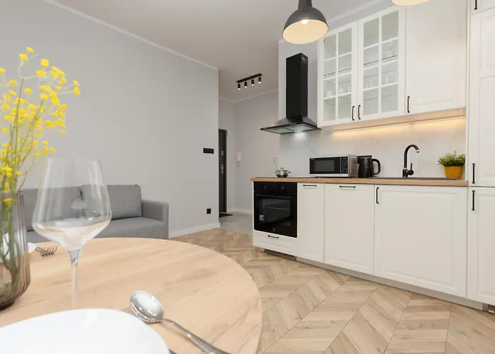 Twilight For 3 Guests Wola By Renters Apartment